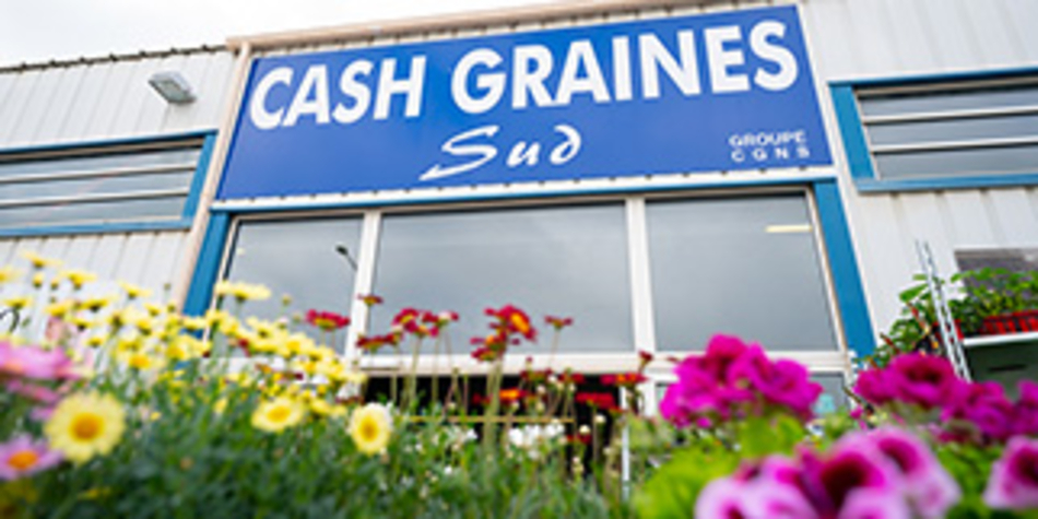 Cash Graines Sud à Pollestres est une animalerie et vend des articles pour animaux et jardinage.( ® SAAM-evan petitfils)
