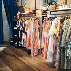 Egérie Canet en roussillon • boutique de mode femme avec des vêtements de marque luxe et tendance 