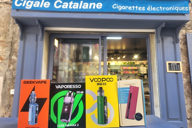 Matériel de cigarette électronique de Vaporesso, geek vape, voopoo, innokin chez Chez La cigale catalane Céret, Le Boulou, Saint jaen pla de cort...