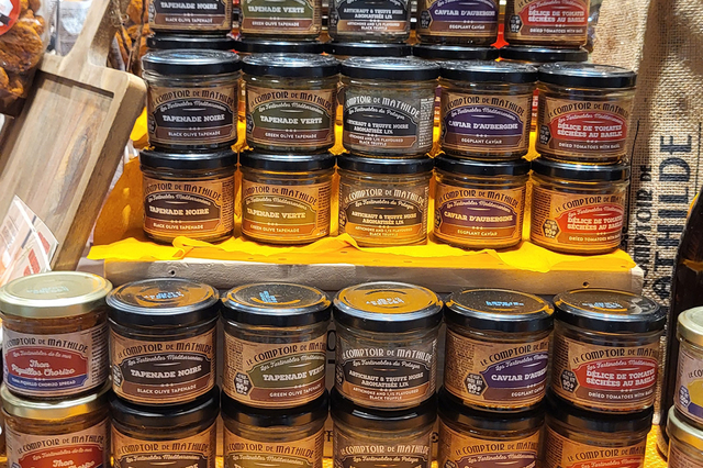 Le Comptoir de Mathilde Claira Perpignan propose des produits gourmands, chocolats et épicerie fine.