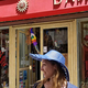 La boutique Damaï Perpignan vend des chapeaux pour les beaux jours. La boutique Damaï Perpignan vend des chapeaux pour les beaux jours.