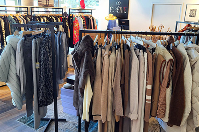 Égérie à Canet en Roussillon : nouvelle collection mode femme