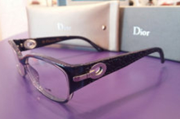 Opticadom 66 Perpignan Opticien à domicile et en magasin vend des lunettes de marque (® david gontier)