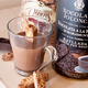 Torrons Vicens Perpignan propose la dégustation du chocolat à la tasse d'Agramunt tous les samedis en boutique en centre-ville.(® networld-aGuje) Torrons Vicens Perpignan propose la dégustation du chocolat à la tasse d'Agramunt tous les samedis en boutique en centre-ville.(® networld-aGuje)